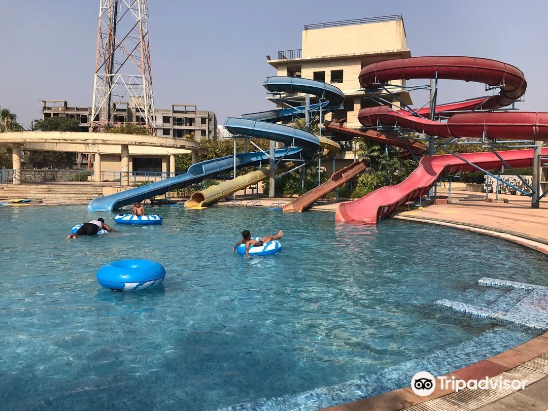 3_Sentosa Resorts and Water Park