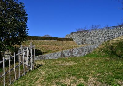 Yokosuka Ruins Of A Castle　Park