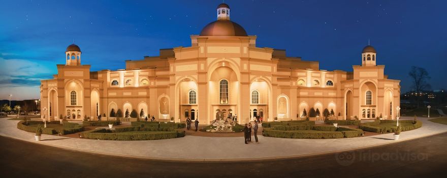 Sight & Sound Theatres