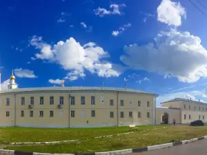 Staro-Golutvin Monastery