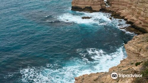 Island Rock & Natural Bridge