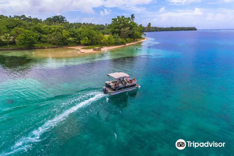 Eleanore Lagoon Cruises