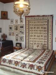 Metsovo Folk Art Museum (Tossizza Mansion)