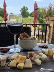 Clauren Ridge Vineyard and Winery