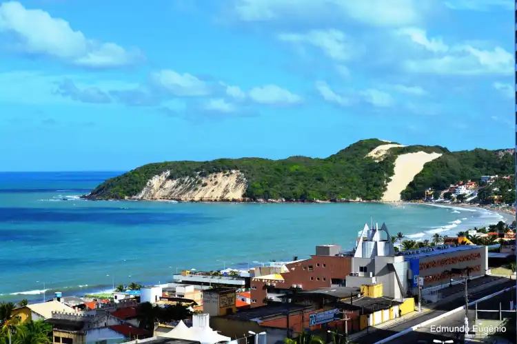 Hotels near Morro do Careca beach