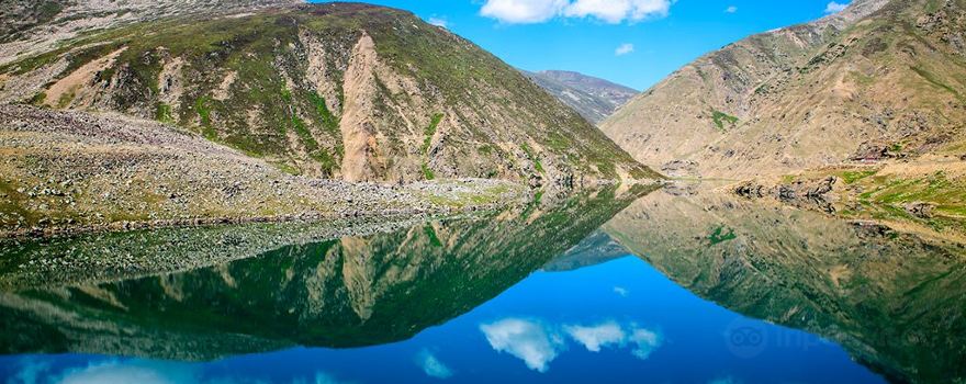 Lulusar Lake
