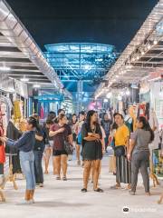 Suan Luang Night Bazaar Phuket