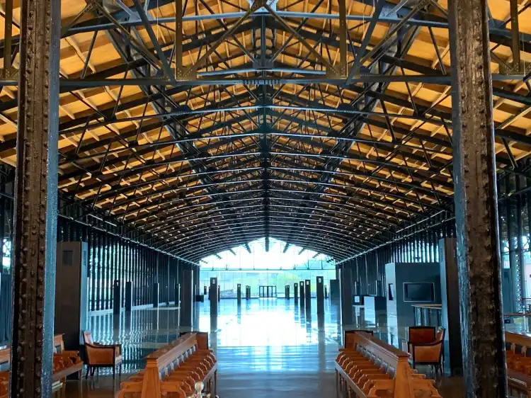 Hotel dekat Main Street Station