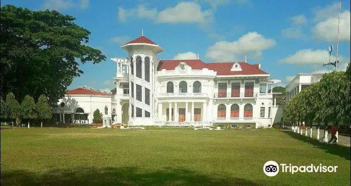 Lizares Mansion