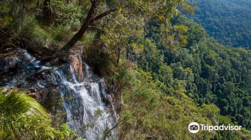 Goomoolahra Falls