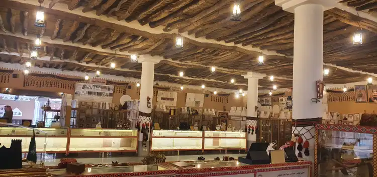 Hotels near Al Bishr Mosque