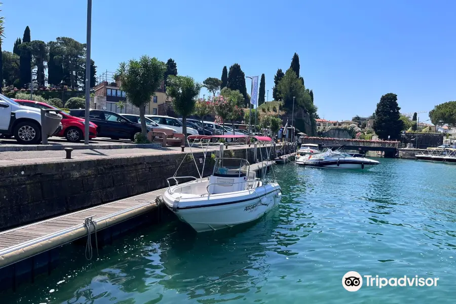 Peschiera Boat Rent