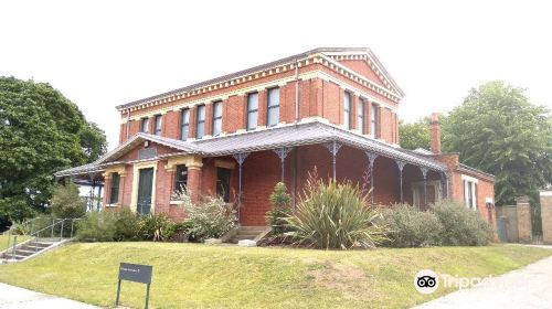 Marianne North Gallery