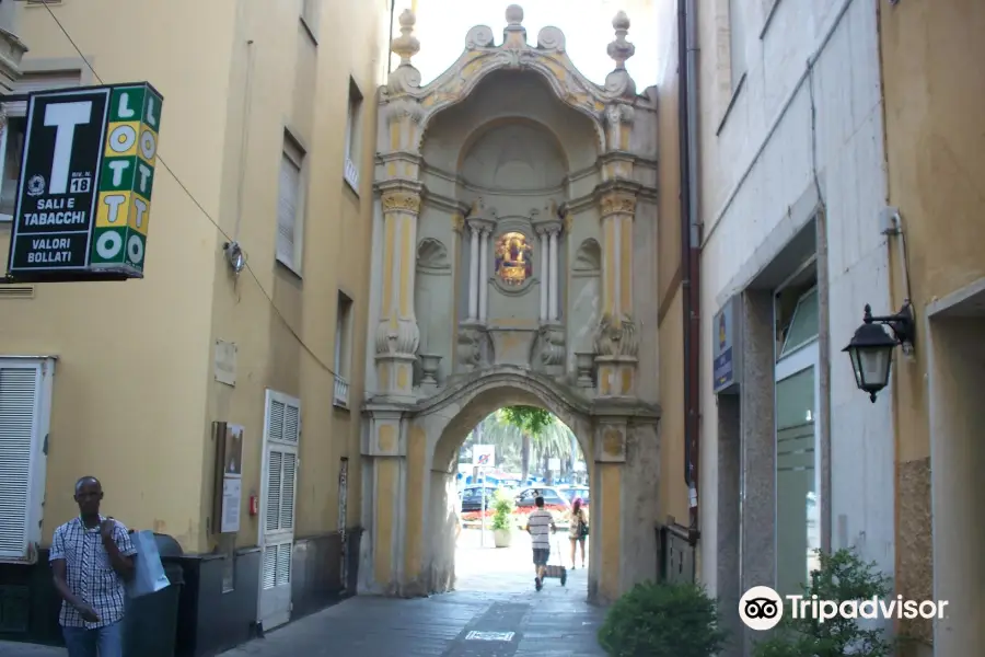 Porta delle Saline