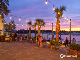 Barefoot Landing