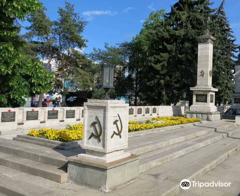 Monument to Soviet Soldier - Ruse