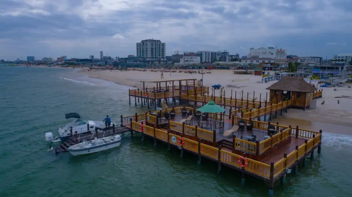 Hotels near Landmark Beach