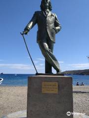 Estatua de Salvador Dali