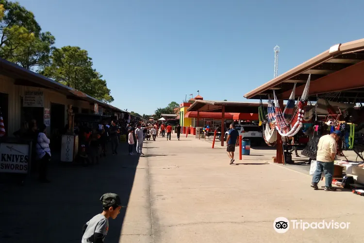 Traders Village Marketplace