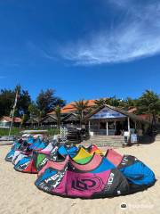 Vietnam Kiteboarding School (VKS)- Kiteschool, Surfschool, Muine Kitesurf school