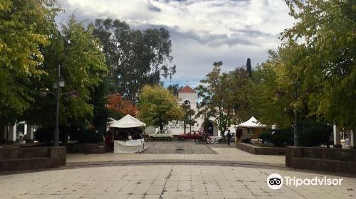 Plaza Centro Chacras Espejo