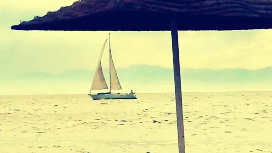 Lido Mamita Seaside Cafe 'de Playa