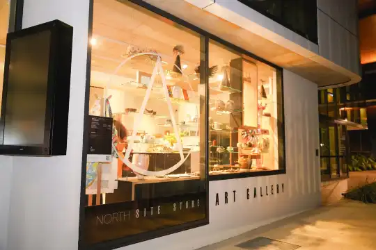 KickArts Contemporary Arts周辺のホテル