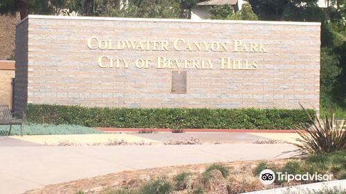 Coldwater Canyon Park