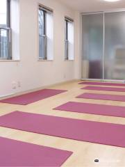 YOGA ROOM LIBRA