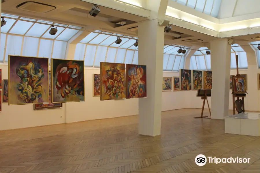 Slovak Union of Visual Arts - Gallery Umelka
