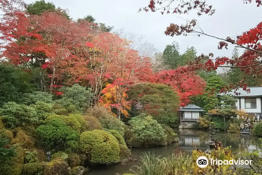 Shōyō-en Garden
