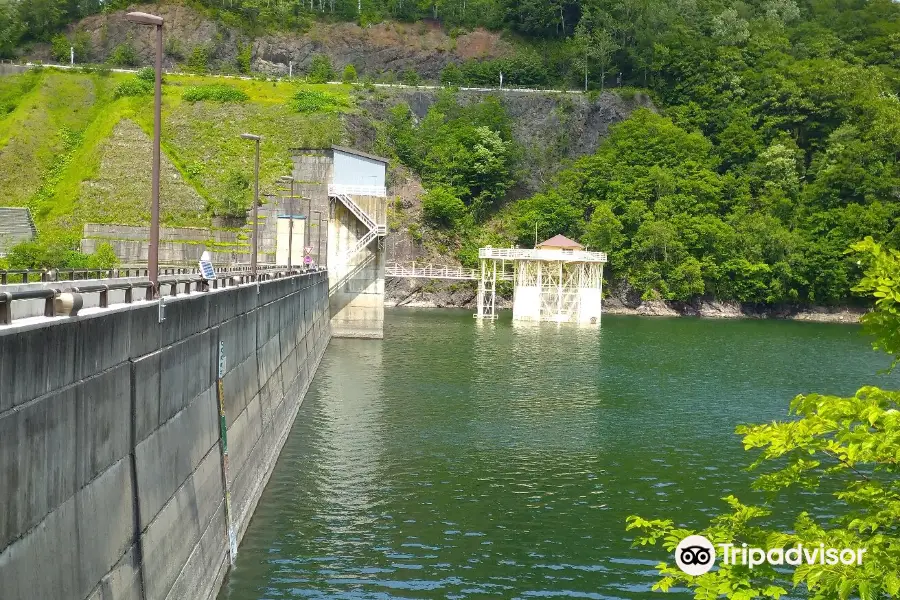 Kanayama Dam