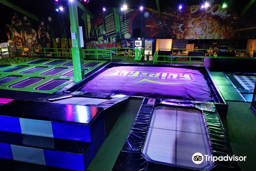 Flip Out Trampoline Arena Rostock