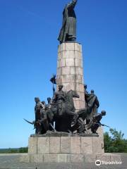 Monument on Zamkovaya Mountain