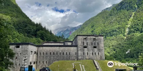Fort Kluze