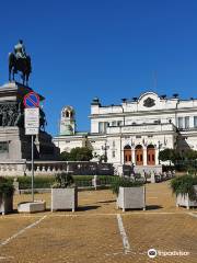 Памятник Царю-Освободителю Александру II