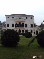 Villa Loredan, Valier, Stocco, Perocco di Meduna