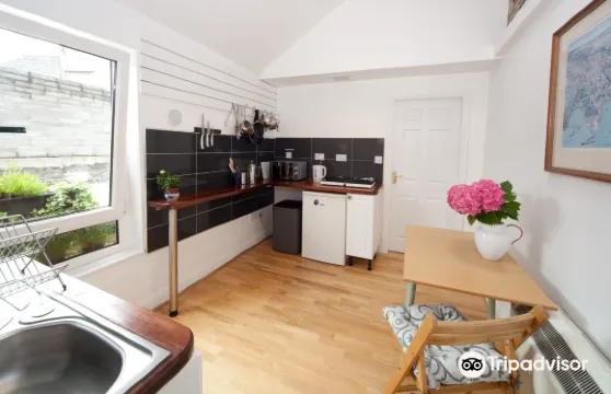 Dalton's Bar and Accommodation Kinsale