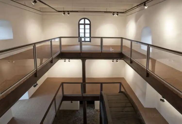 Hotel dekat Stephansmünster Breisach