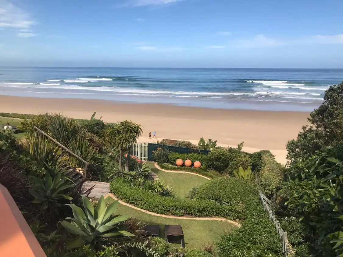 Отели рядом с достопримечательностью «Wilderness Beach»
