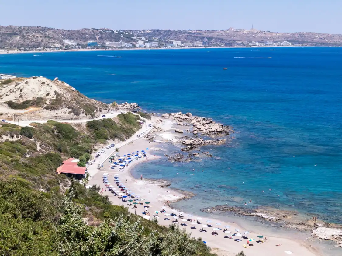 Hotels near Mandomata Beach