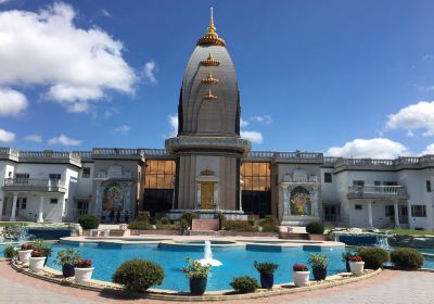 Radha Madhav Dham