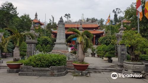 Da Bao Pagoda