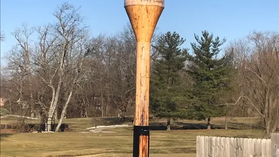 World Largest Golf Tee