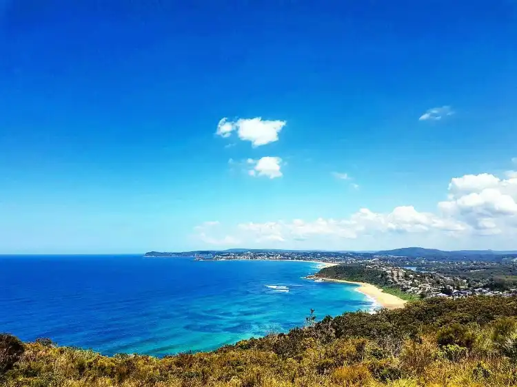 Bateau Bay