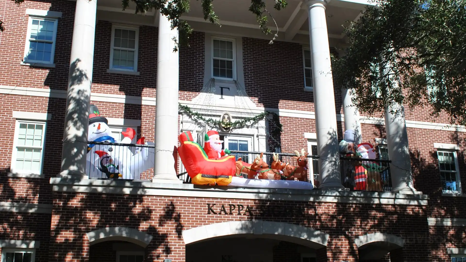 Hotels near Louisiana State University System