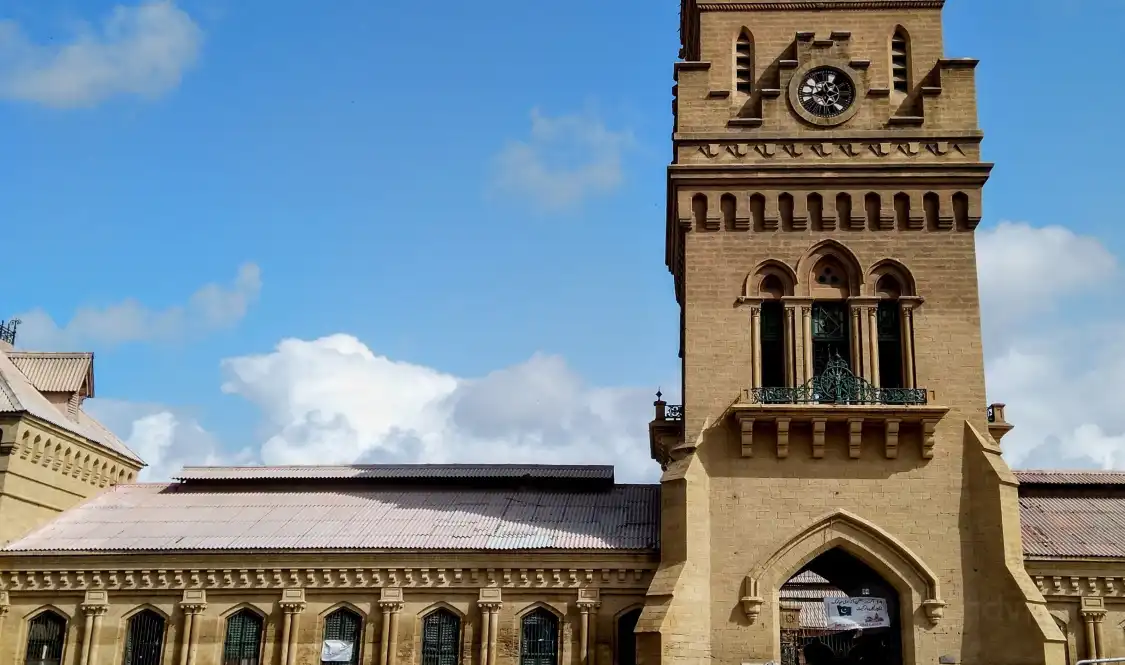 Hotels near Empress Market
