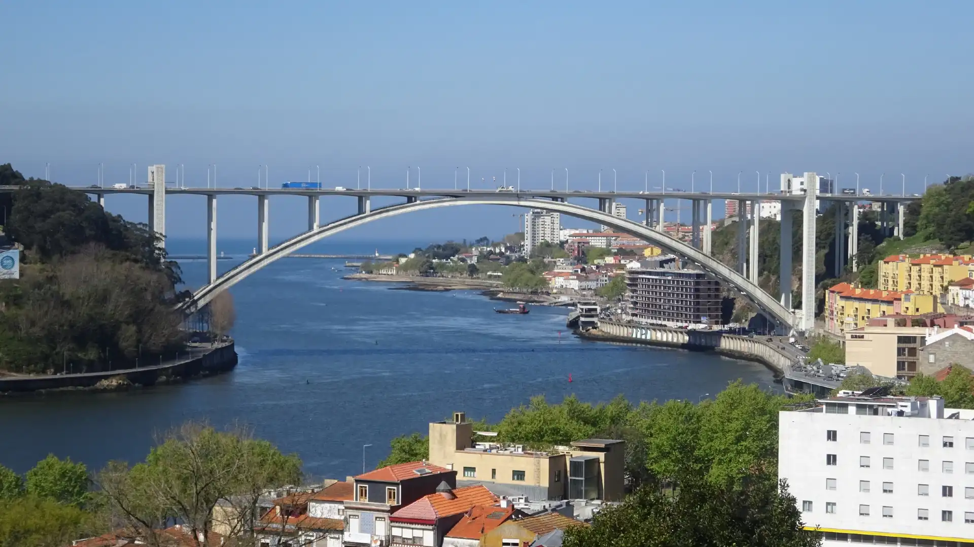 Ξενοδοχεία κοντά στο αξιοθέατο Ponte da Arrabida