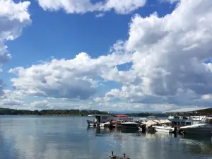 Keowee Marina