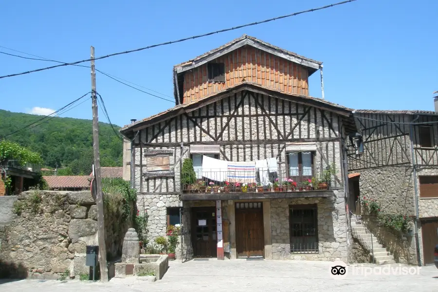 Ayuntamiento de San Martin del Castanar